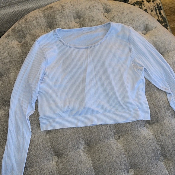lululemon athletica Tops - lululemon crop top